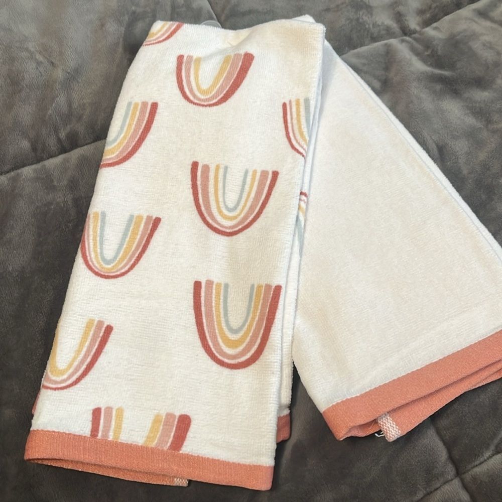 2pc Rainbow Hand Towel Set New without tags Made in India - Picture 4 of 4